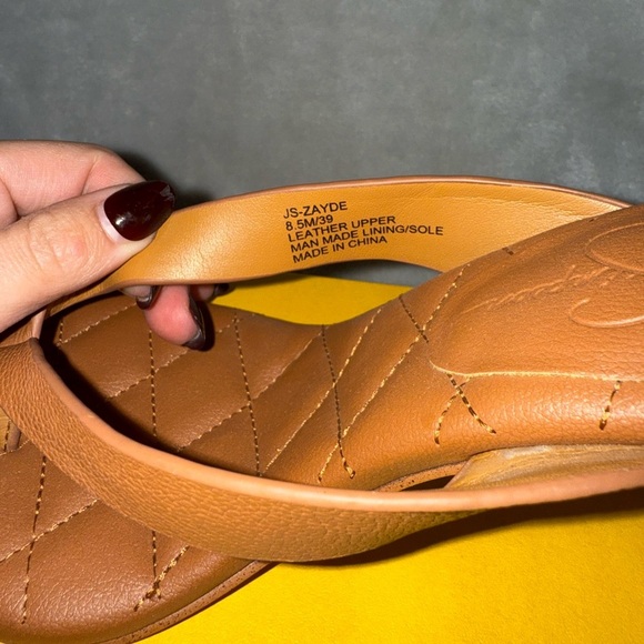 Jessica Simpson Tan Quilted Heels - Picture 6 of 7